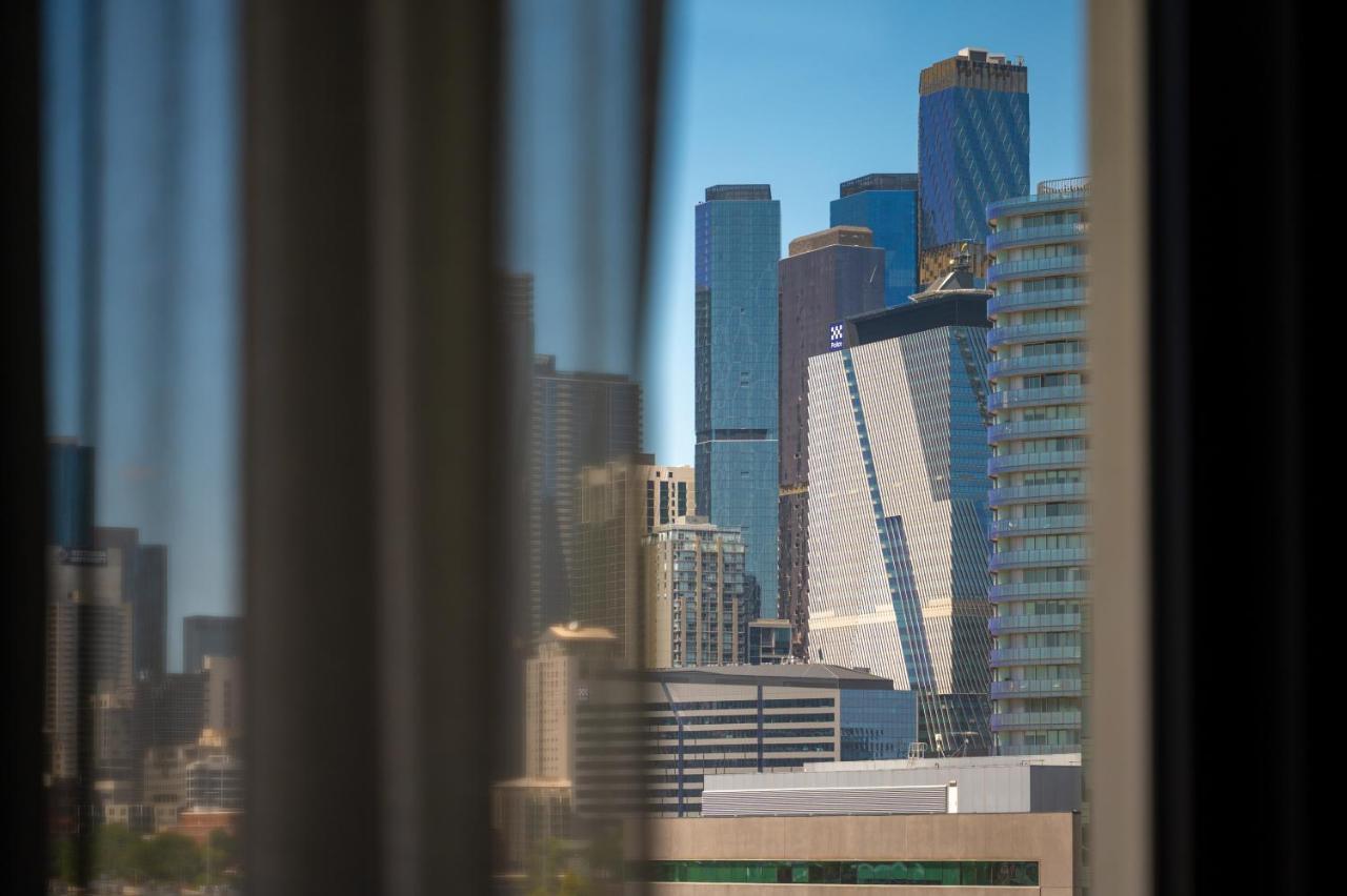 Nesuto Docklands Hotel Melbourne Kültér fotó